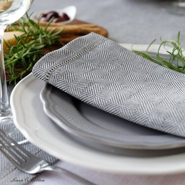 Linen & Cotton Quality - 4 Cloth Napkins, Linen Napkins, Scandi with Hemmed Edge - 100% Linen, Grey (44 x 44cm). Modern for Wedding, Catering, Hotel, Restaurant, Cafe, Dinner Party, Festive Occasions.