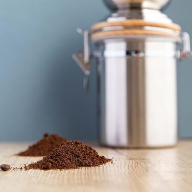 Традиційна кавомолка La Cafetière з нержавіючої сталі, срібляста