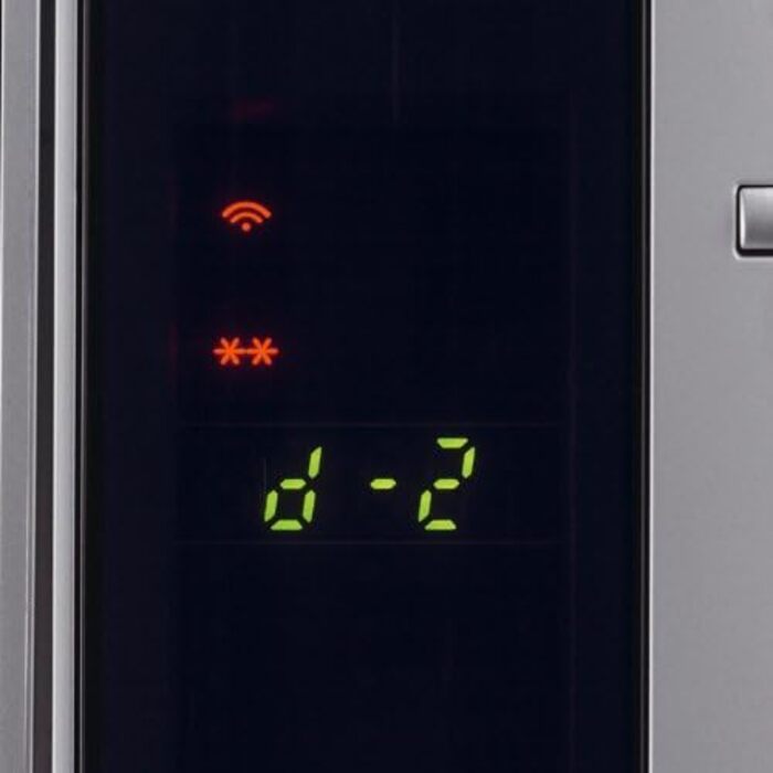 Мікрохвильова піч Severin 3-в-1 з грилем та конвекцією до 200°C, 25 л, чорна, з антипригарним декором для піци, модель MW 7752