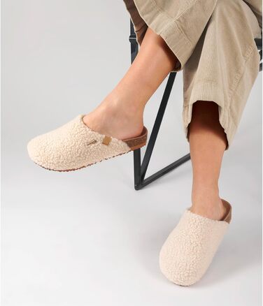 Тапочки жіночі Perletti Winter з штучного хутра, теплі, з антиковзкою підошвою, розмір 40 EU, білі