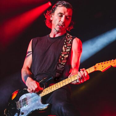 Гітарний ремінь LEKATO з 3D неопреновим наповнювачем, ширина 3 дюйми, довжина 114–139 см, регульований ремінь для бас-гітари та електрогітари з шкіряними кінцями