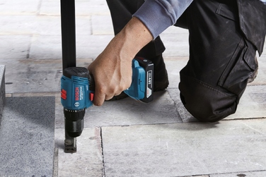Дриль-шурупокрут Bosch GSR 185-Li, 2 x 2,0 Аг, у кейсі