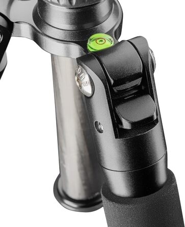 Штатив Mantona Light Traveller 131,5 см: легкий штатив з алюмінію, до 5 кг, з кульковою головкою та Arca-Swiss