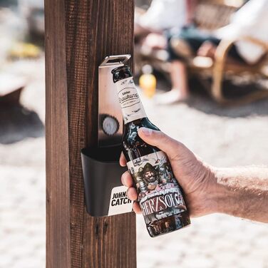 Höfats Johnny Catch Cup сріблястий – настінний відкривачка для пляшок з нержавіючої сталі з контейнером для кришок, безсвердлова установка, вміщує до 60 кришок