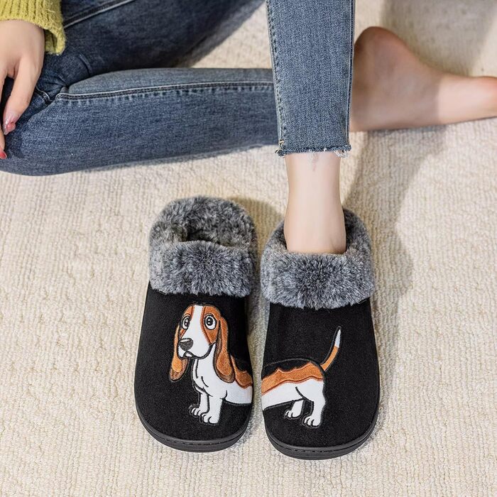 Тапочки домашні жіночі/чоловічі з вишивкою у вигляді собаки, теплі, з плюшевою підкладкою, зимові, чорні (42/43 EU)
