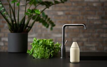 Zone Denmark Singles Dish Soap Dispenser Kitchen, Soap Dispenser, Dish Soap Dispenser, Easy Refill & Simple Dosage, Ø 7 cm, Height 15 cm, Capacity 300 ml, Limestone