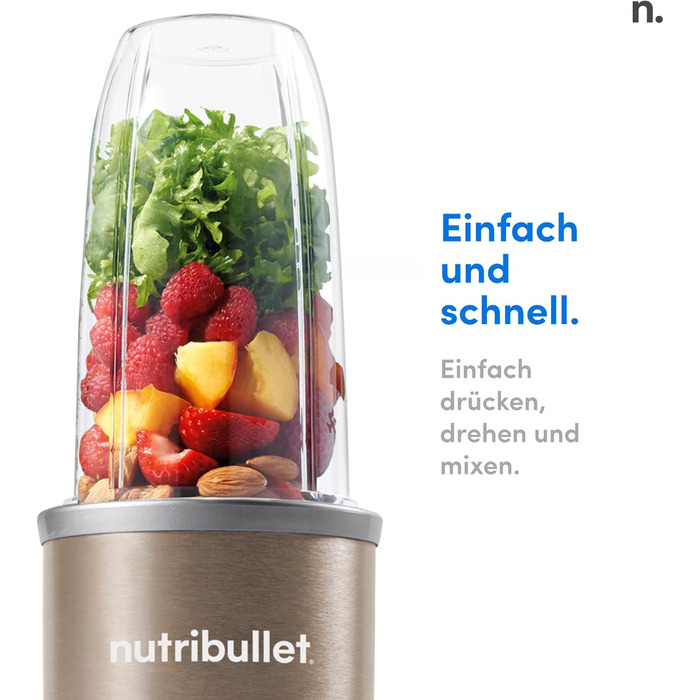 NutriBullet Pro, 900 Watt power, Easy and quick to use, Compact, Easy to clean, With 700 ml cup, Smoothie mixer, Smoothie maker, Electric mixer, NB904CP Champagne Base Kit