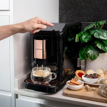 Автоматична кавомашина Cecotec Cremmaet Macchia Black Rose, 1350 Вт, 19 бар, з термоблоком і вбудованим млином, автоматичне очищення