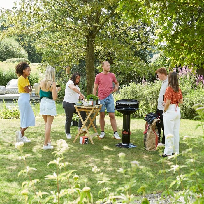 Barbecook Loewy 45 Charcoal Grill BBQ with Windscreen, Grilling for 6 People, Black, 43x43x97cm (Ø 40 cm)