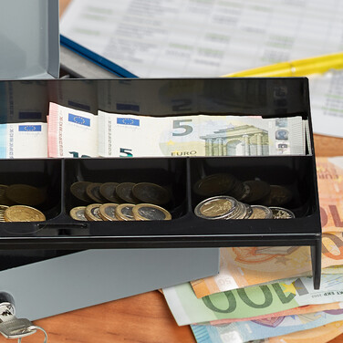 Lockable Cash Box