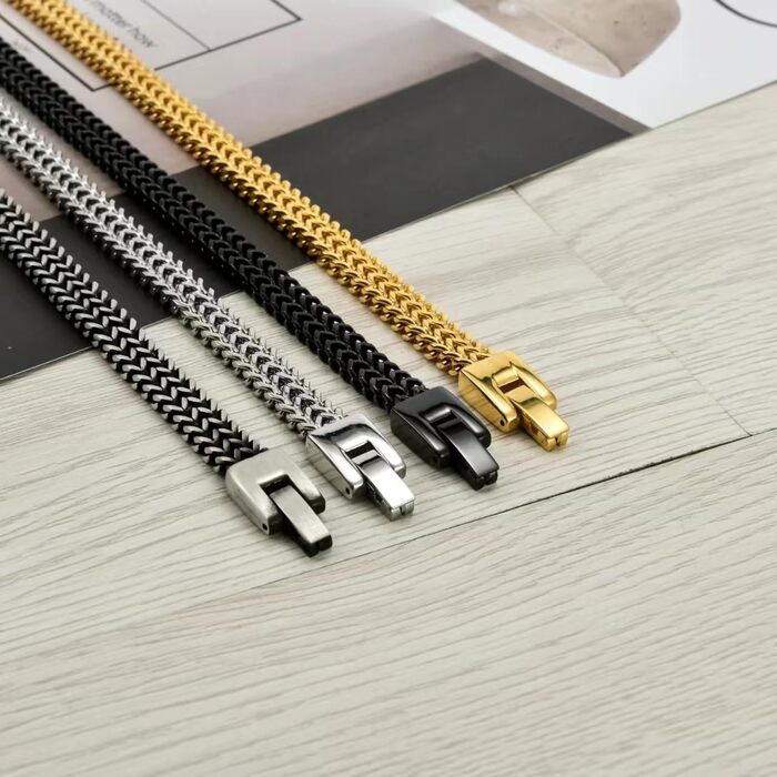 Чоловічий браслет на руку з нержавіючої сталі: подарунок на День батька, День святого Валентина, на ювілей. Срібло, чорний, золотий, 21 см. Аксесуар для чоловіків