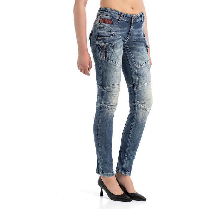 Джинси жіночі Cipo & Baxx з ефектом потертості та дір, блакитні 30W/32L