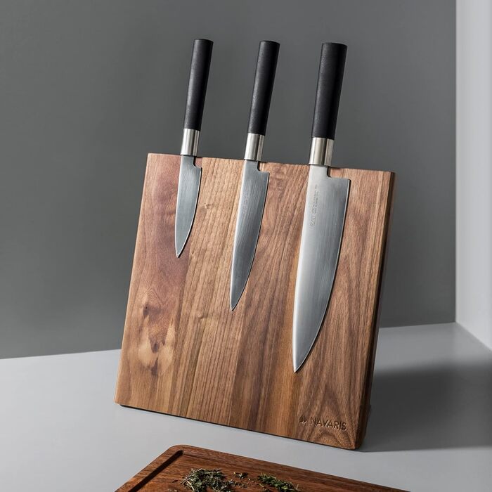 Navaris Magnetic Knife Holder from Walnut Wood 27.7x 27.5x12cm - Magnetic Knife Block Knife Board Wood Magnet Holder - Knife Holder Unfurnished Brown
