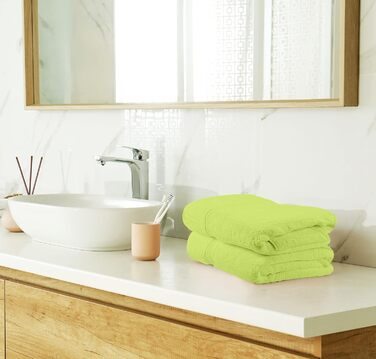 Utopia Towels 8-Piece Towel Set, Sage Green, 2 Bath Towels, 2 Hand Towels, and 4 Washcloths, 100% Cotton