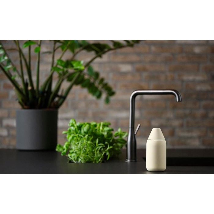 Zone Denmark Singles Dish Soap Dispenser Kitchen, Soap Dispenser, Dish Soap Dispenser, Easy Refill & Simple Dosage, Ø 7 cm, Height 15 cm, Capacity 300 ml, Limestone