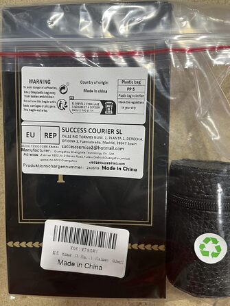 Фляга з воронкою та 4 маленькими чашками Zixrmor 1X304, 8oz/227мл, з нержавіючої сталі (чорна)