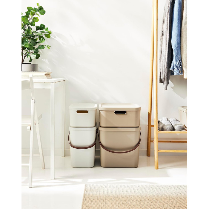 Rotho Albula Storage Box 40l with Lid, Plastic (Recycled PP), Green, 40l (40.0 x 40.0 x 34.0 cm) (White)