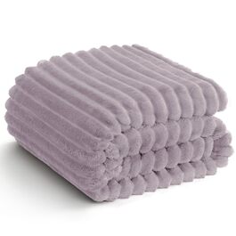 колір: ліла