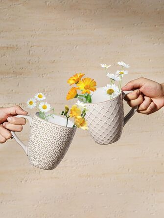 DOWAN Coffee Mug Set, 6 x 560 ml Porcelain Coffee Cups, Large Mugs with Embossed Pattern in Country House Style for Coffee, Milk, Tea & Hot Chocolate, Reactive White Mug Set