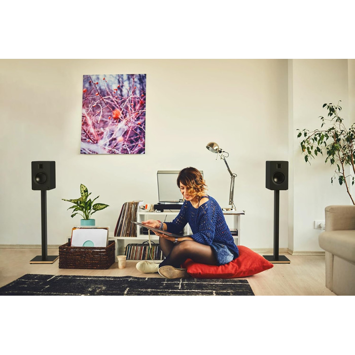 Підлогові стійки для акустичних систем Kanto ST28P - пара, чорний метал, дерев'яна база