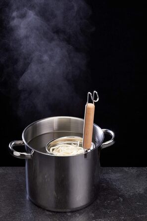 Ситечко кухонне KitchenCraft World of Flavours, нержавіюча сталь, з ручкою з евкаліптового дерева, 14 x 16 x 34 см