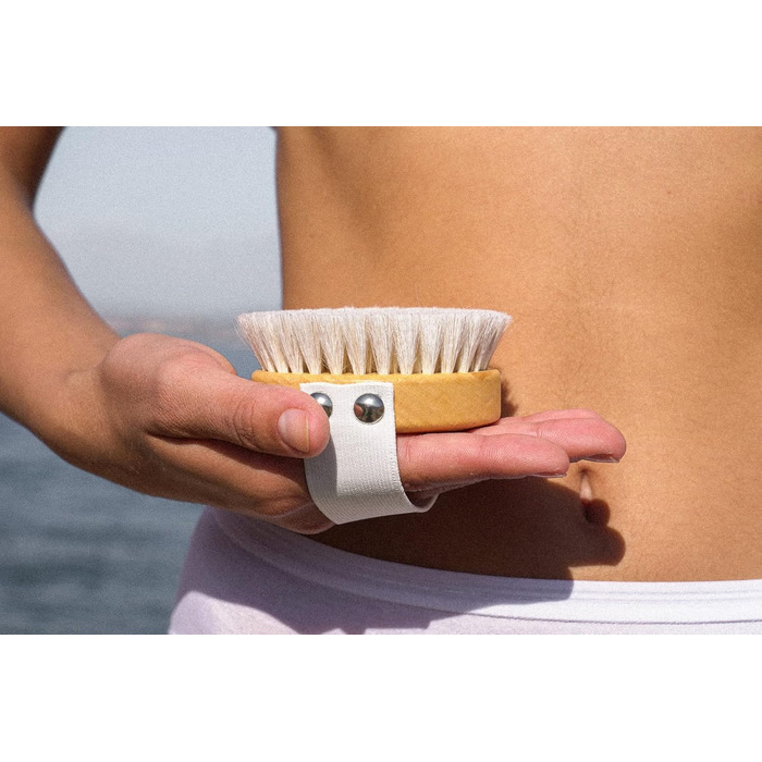 RUHI Body Brush/Dry Brush SOFT 100% Natural Bristles/Made in Germany, regional beechwood & plastic-free for dry brushing massage (dry brush), lymphatic drainage against cellulite