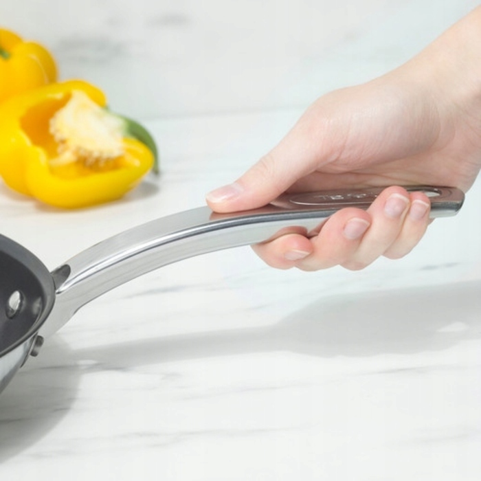 Набір сковорідок TEFAL Intuition (24, 26, 28 см) для індукційних плит, сталь з антипригарним покриттям