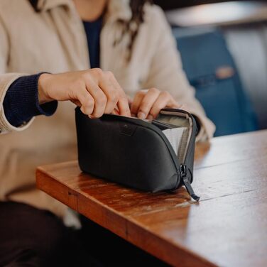 Peak Design Tech Pouch Small - small organizer pouch Black (Black)