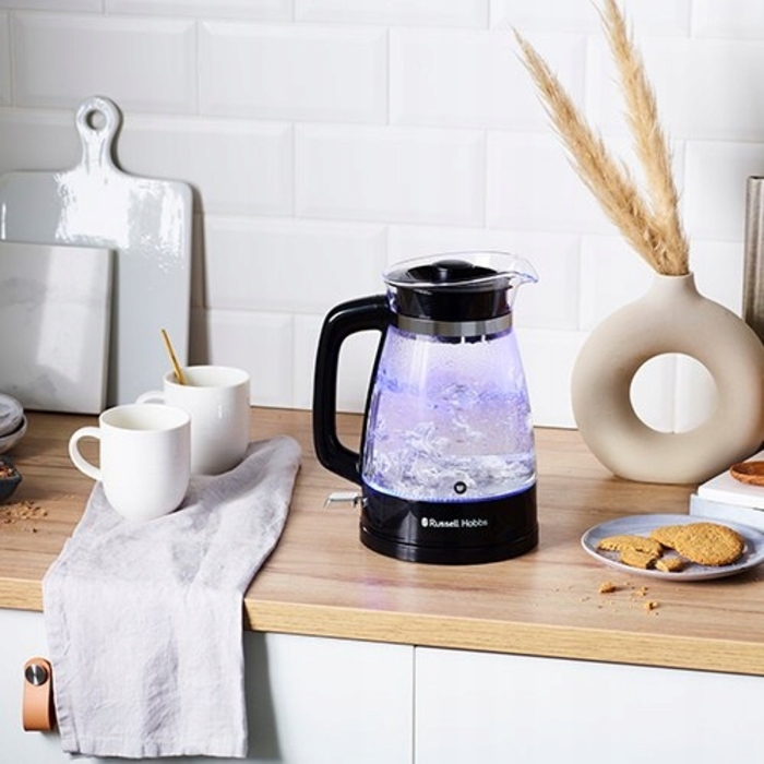 Електричний чайник Russell Hobbs 26080-70, 2400 Вт, 1,7 л, чорний