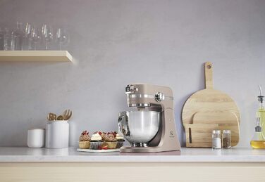 Тістоміс Electrolux EKM5570 з нержавіючої сталі, 1200 Вт, 10 швидкостей, з вінчиком та кришкою, пісочний колір