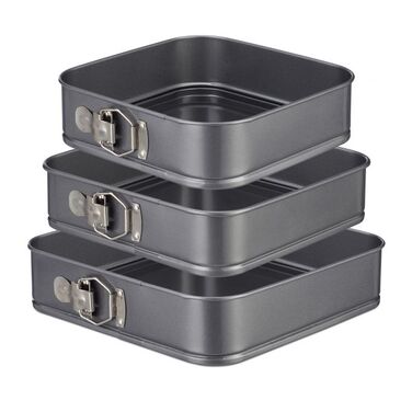 Relaxdays Set of 3 Square Cake Tins