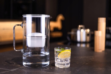 Скляний фільтр-кувшин Wessper D2 BOROSILICATE 3л, сірий + 3 фільтри