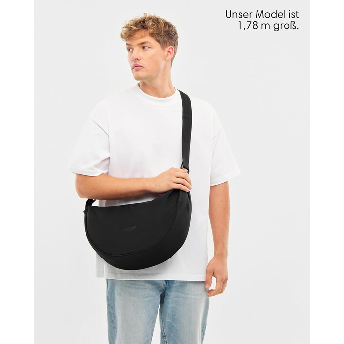 Сумка через плече LARKSON Solveig Medium бежева (Taupe) 8л – Водовідштовхувальна напівмісячна сумка Moon Bag для жінок та чоловіків