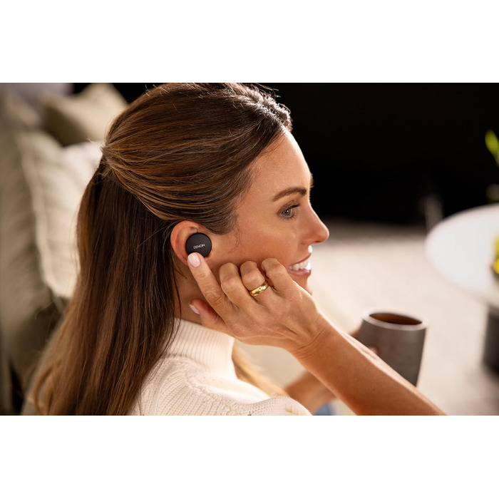 Навушники бездротові Denon PerL Pro Premium чорні з шумозаглушенням та адаптивним звуком Masimo