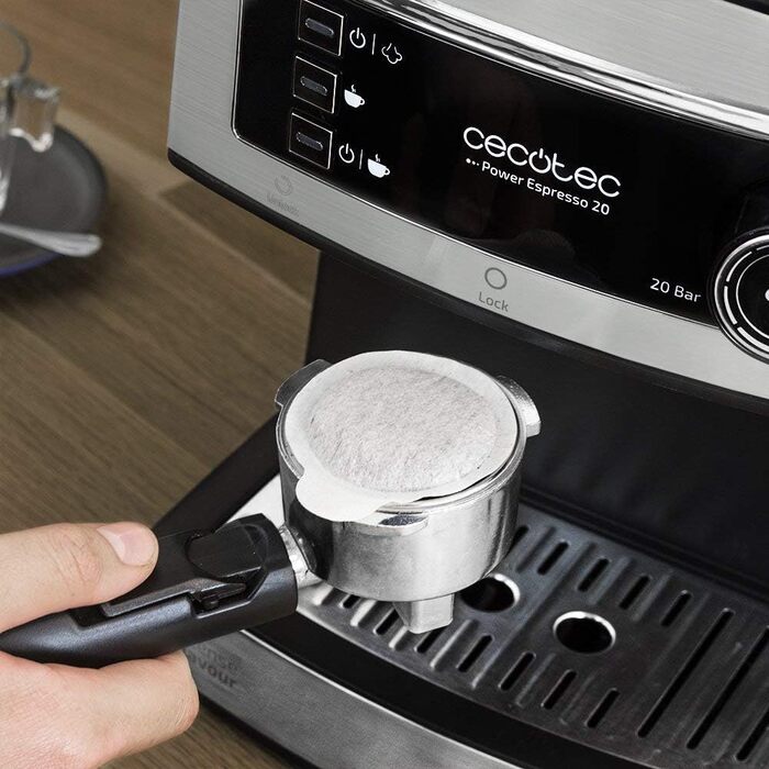 Cecotec Cumbia Power Espresso 20 Barista Aromax Espresso Machine. Power 2900 W, 2 heating systems, 20-bar pump, pressure gauge, dual outlet portafilter and 2 filters (Basic)
