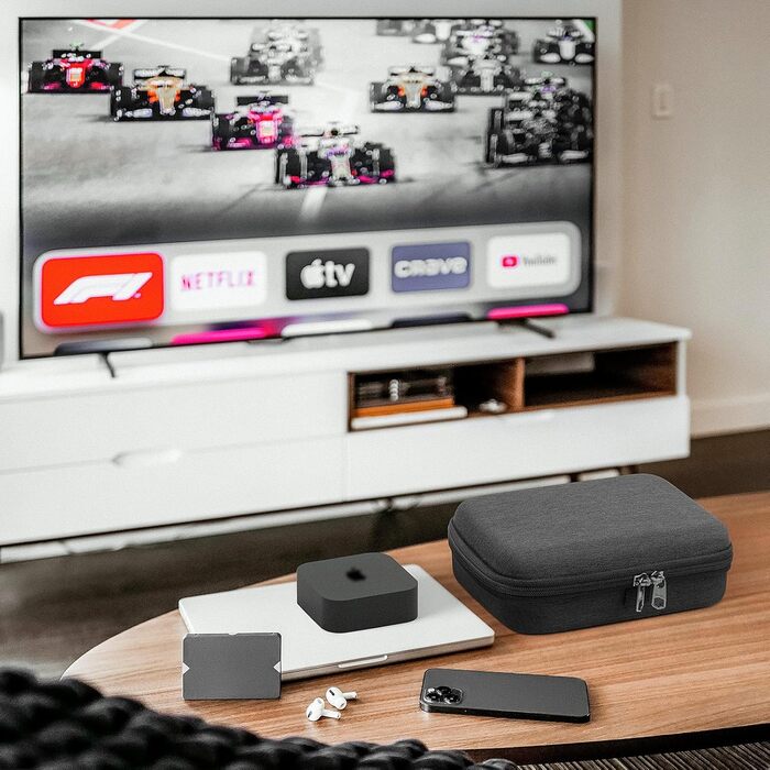 Жорсткий дорожній кейс Geekria для Apple TV 4K (3-2 покоління) та пульта Siri, темно-сірий