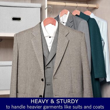 Amber Home 5-Piece 44.5cm Cedar Wood Clothes Hangers with Wide Shoulders (5.8cm), Natural Cedarwood Hangers with Round Bar for Suit, Jacket, Coat, Shirt, Pants