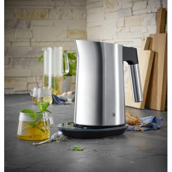 WMF Kineo Kettle with Temperature Setting, 1.6L, Scale Filter, 3000W, Live Temperature Display, Stainless Steel Matte Electric Kettle, Cromargan Single