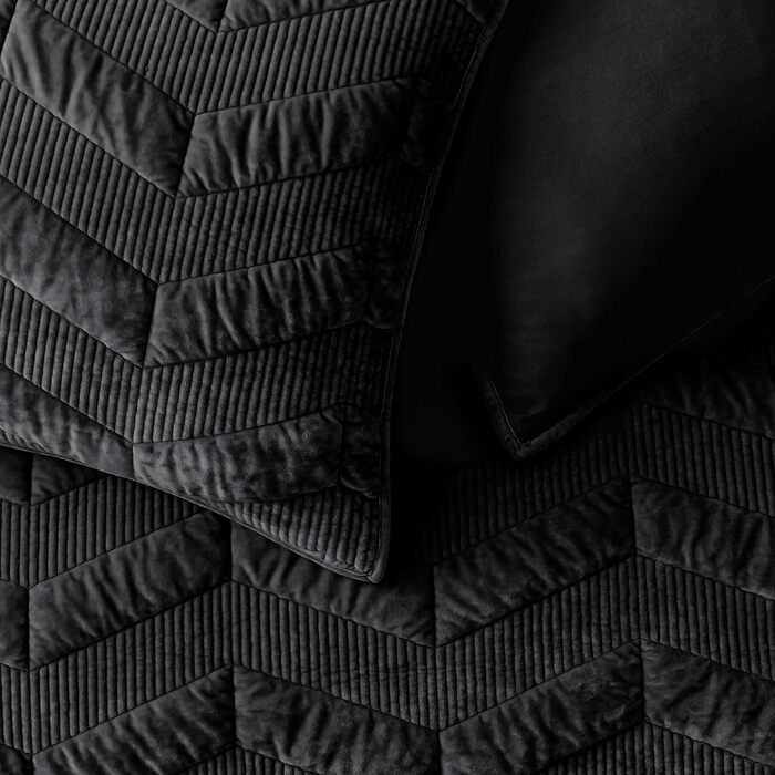 Комплект постільної білизни з велюрової стеганої ковдри SHALALA King Size (106'x94'), смугастий, всі сезони (світло-тауп, чорний)