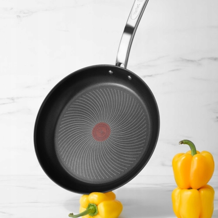 Набір сковорідок TEFAL Intuition (24, 26, 28 см) для індукційних плит, сталь з антипригарним покриттям