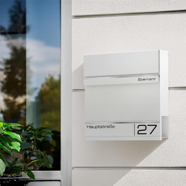 Поштова скринька Metzler Anthrazit RAL 7016 з газетницею та номерним знаком – персоналізована лазерна гравірування, сучасний поштовий ящик з табличкою, водонепроникний та стійкий до іржі | Модель Hermann (RAL 9016)