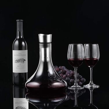 Glastal Decanter - Crystal Glass Decanter with Built-in Aerator for Aerating and Filtering, Drip-Free Pouring, 1800ml/63.3oz (Full Capacity)