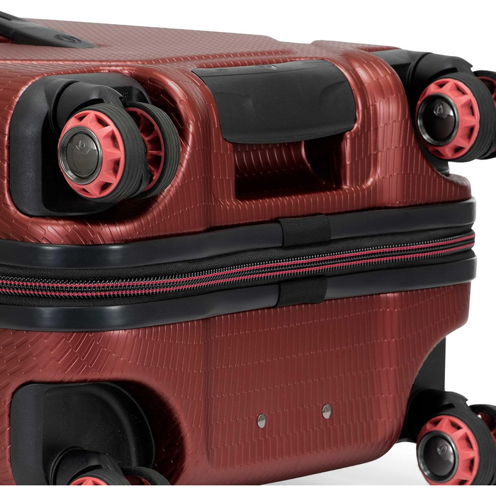 Чемодан на колесах Traveler's Choice Maxporter II з полікарбонату, 22 дюйми, темно-зелений