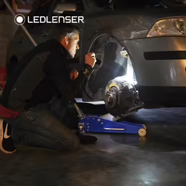Ліхтарик Ledlenser P7 SE LED, 500 люмен, фокусування, 320 м, 25 годин, стробоскоп, батарейковий