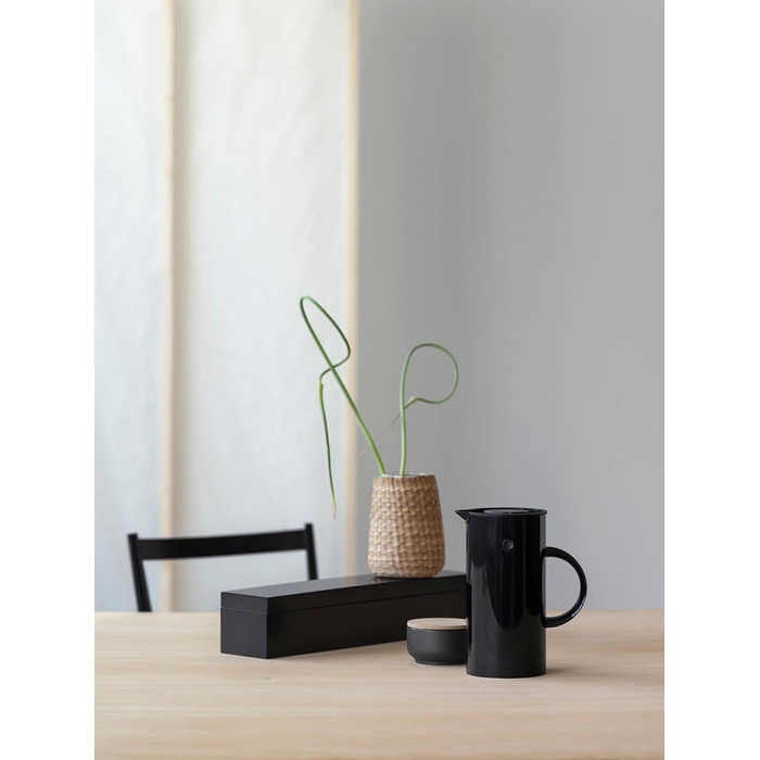 Термос Stelton EM77, 0.5 л, чорний - ізольована кавова/чайни термос з подвійними стінками, скляний вкладиш, магнітний замок, вінтажний дизайн