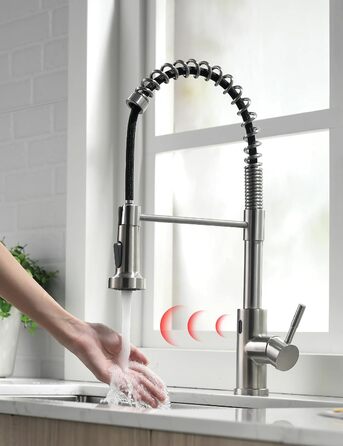Інфрачервоний сенсорний змішувач для кухні з висувною лійкою, кухонна арматура 360° поворотна, одноручний змішувач з спіральною пружиною, для мийки, щіткове золото