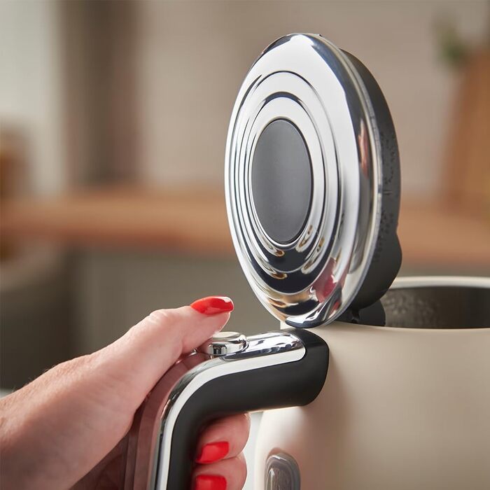 Електричний чайник Russell Hobbs Hanley Retro Jasmine 1.7л, 2400W, нержавіюча сталь, кремово-білий, вінтажний дизайн