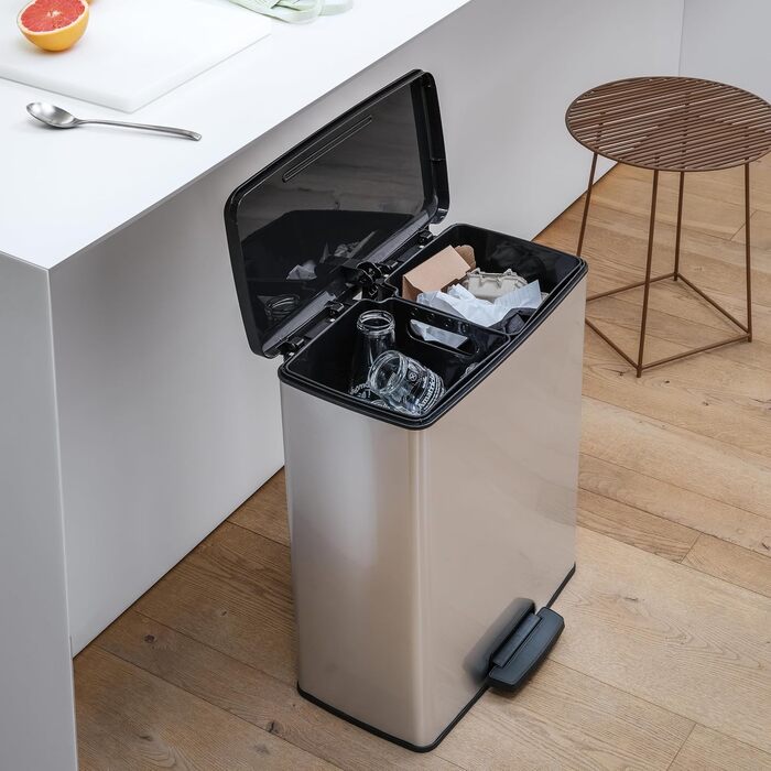 Сміттєвий кошик Curver Deco Bin, пластиковий, 65 л, сріблястий