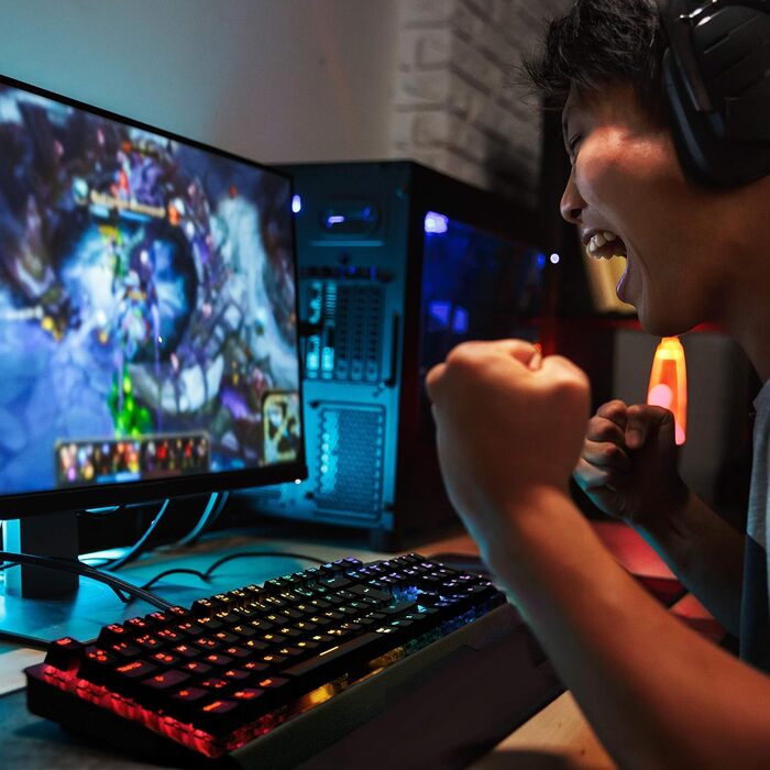 Механічна клавіатура та миша TITANWOLF з підсвічуванням LED та XXL килимком для миші, ігрова комбінація, Anti-Ghosting, 10800dpi, Makro-режим