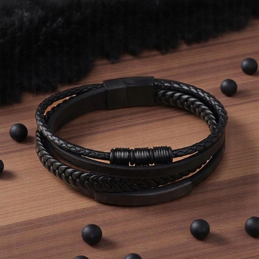 Чоловічий шкіряний браслет Lecerto, чорний, регульований (22 см) з гравіюванням